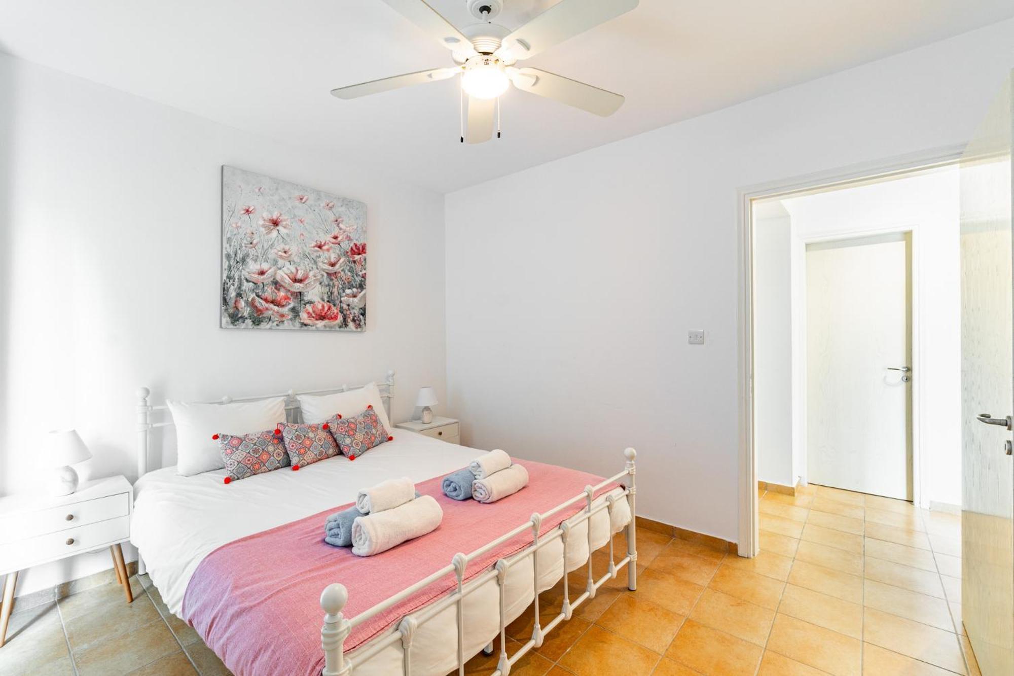 Beach Front Villa Mer Blu By Ezoria Villas Coral Bay Eksteriør billede
