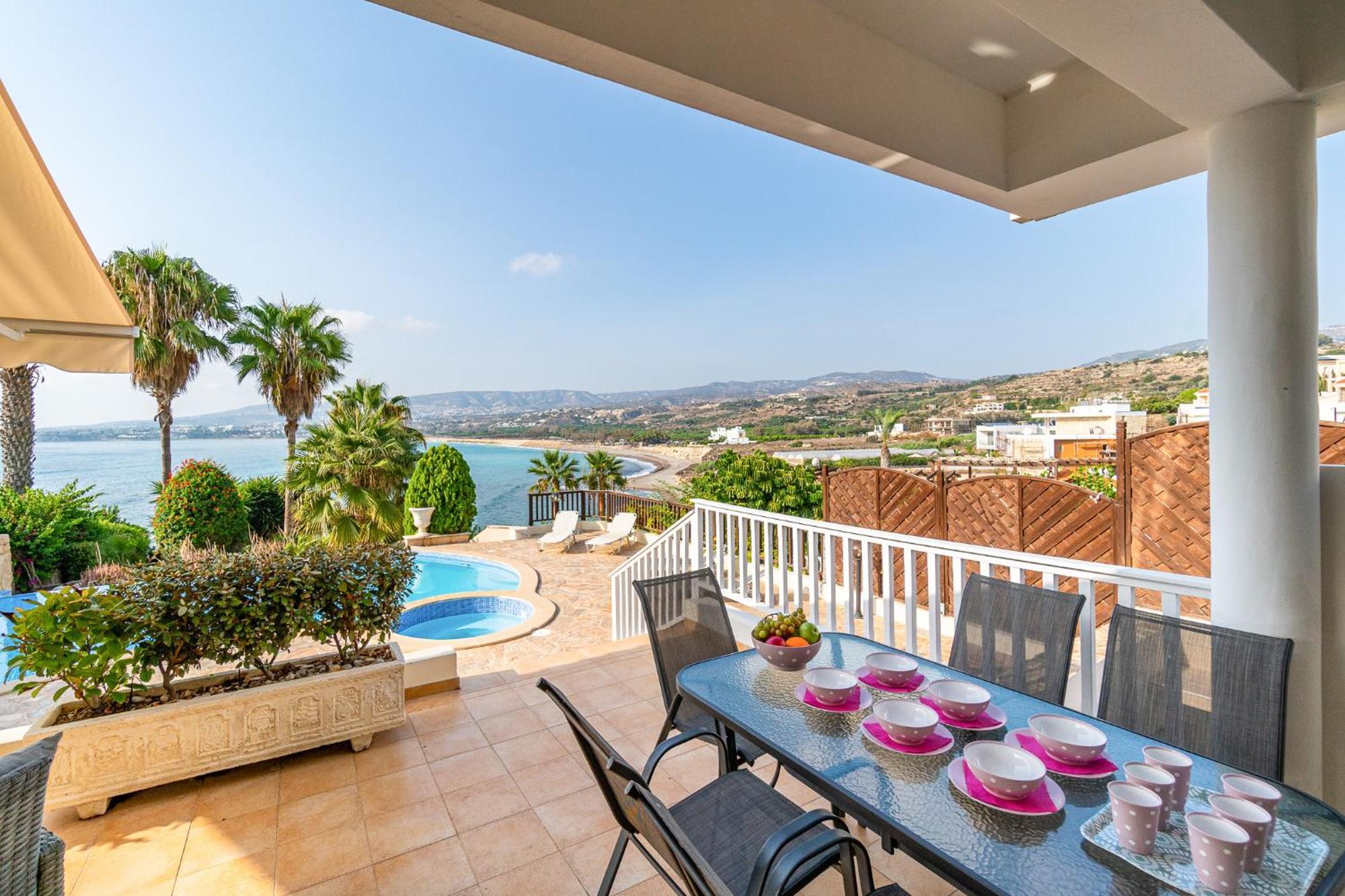 Beach Front Villa Mer Blu By Ezoria Villas Coral Bay Eksteriør billede